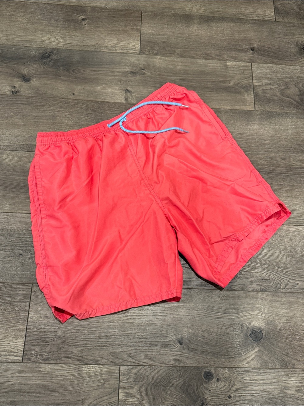 Vineyard Vines Men's Coral Swim Trunks with Light Blue Drawcord